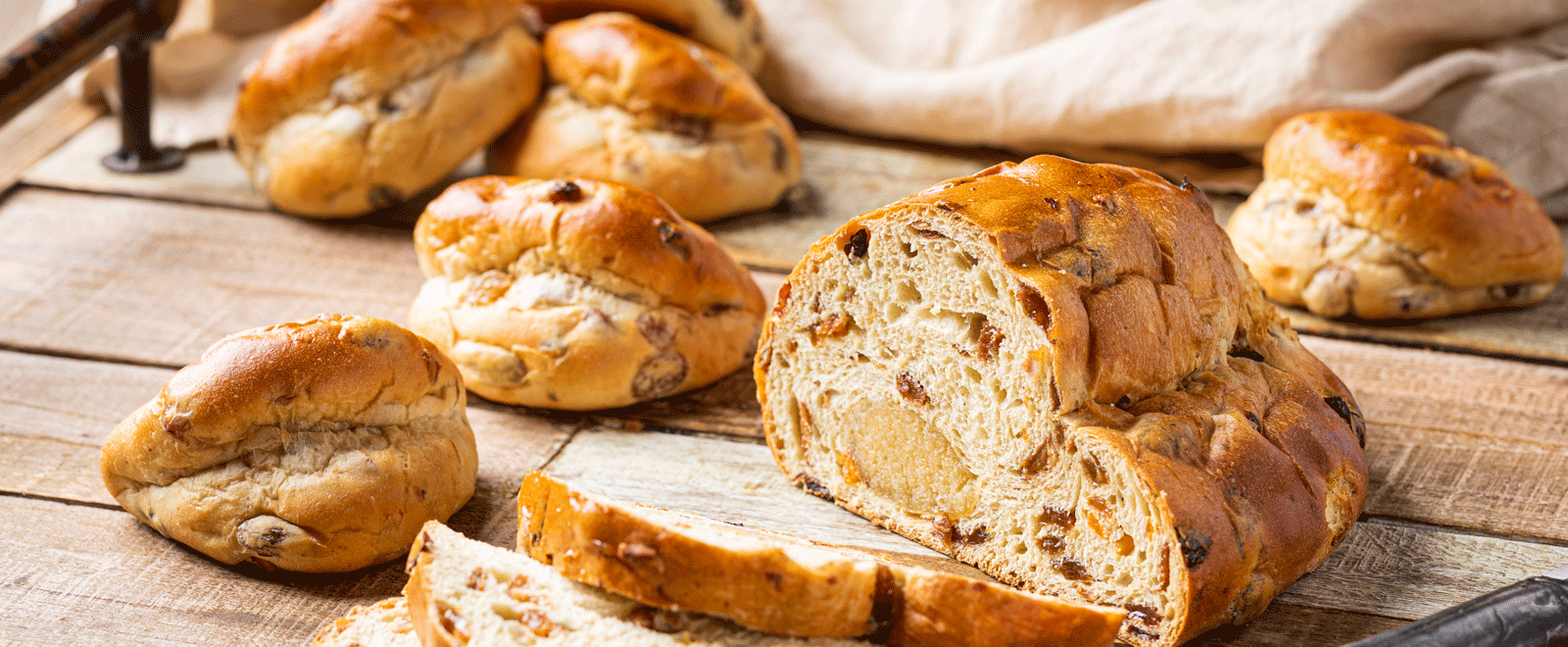 Amsterdams-easter-bread