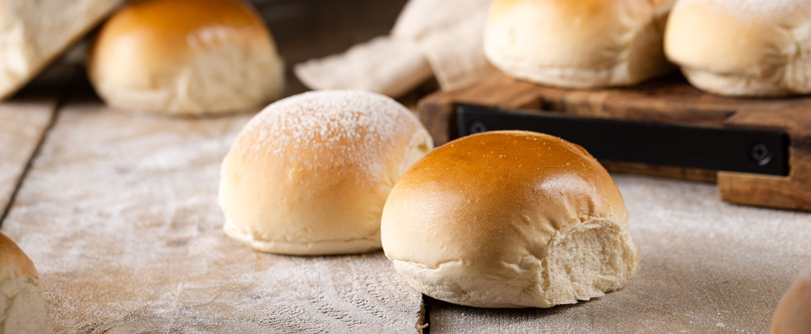 Soft-White-Buns-1600-660-px