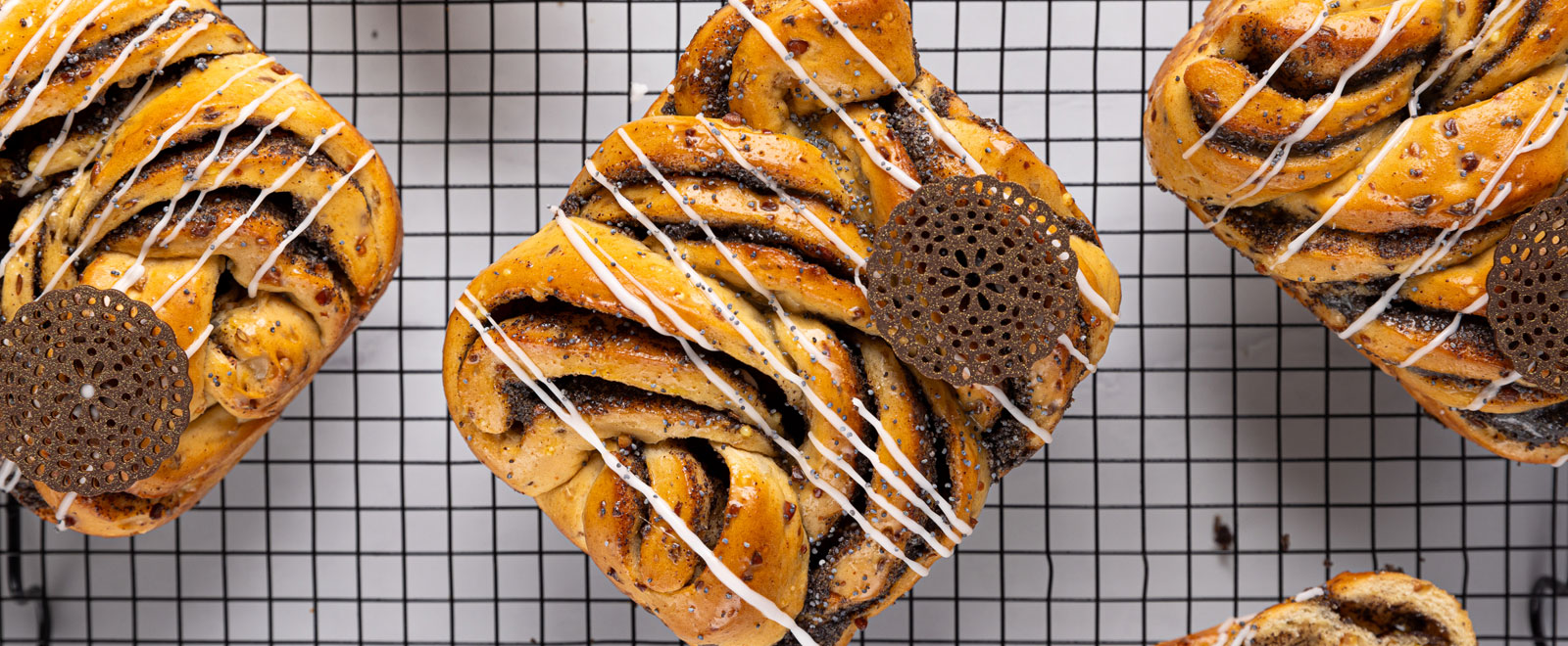 Savory-Poppy-Seed-Babka-1600-660-px